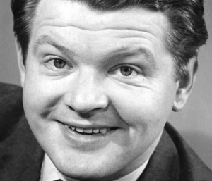 Alfred Hawthorn Hill (in arte Benny Hill)